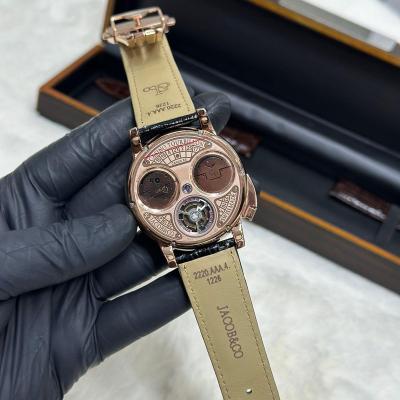 ROSE GOLD, BAGUETTE WHITE
DIAMONDS